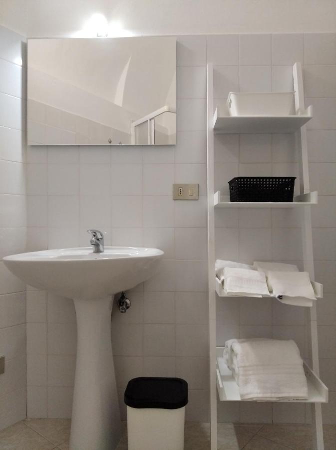 C'Era Una Volta Verbania Intra Bagian luar foto