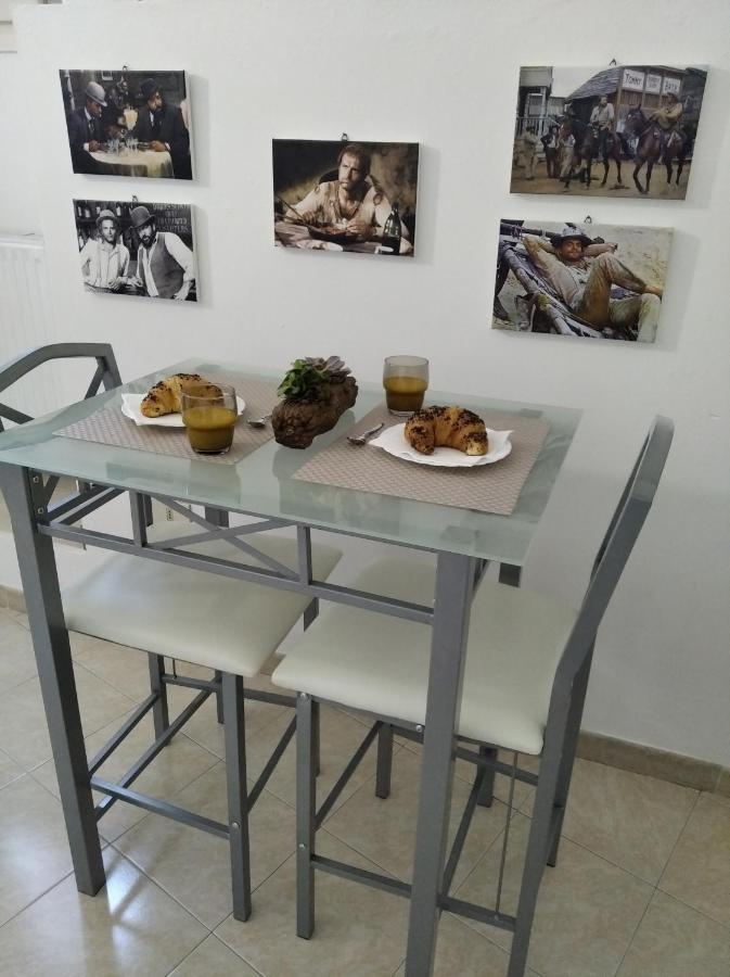 C'Era Una Volta Verbania Intra Bagian luar foto